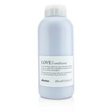 Davines Love Conditioner (Lovely Smoothing Conditioner For Coarse or Frizzy Hair) 250ml/8.45oz