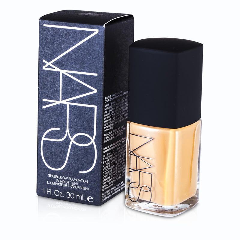 NARS Sheer Glow Foundation - Syracuse (Medium Dark 1)  30ml/1oz