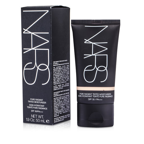 NARS Pure Radiant Tinted Moisturizer SPF 30 - Terre Neuve 