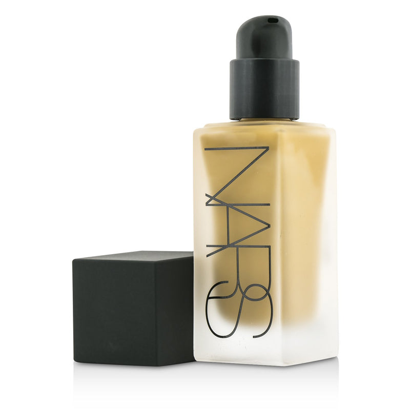 NARS All Day Luminous Weightless Foundation - #Syracuse (Med/Dark 1) 