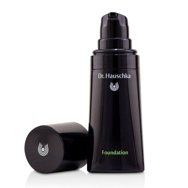 Dr. Hauschka Foundation - #02 (Almond)  30ml/1oz