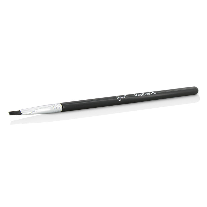 Sigma Beauty E16 Tightline Liner Brush 