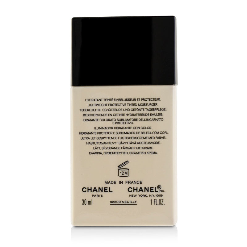 Chanel Les Beiges Sheer Healthy Glow Tinted Moisturizer SPF 30 - # Light 