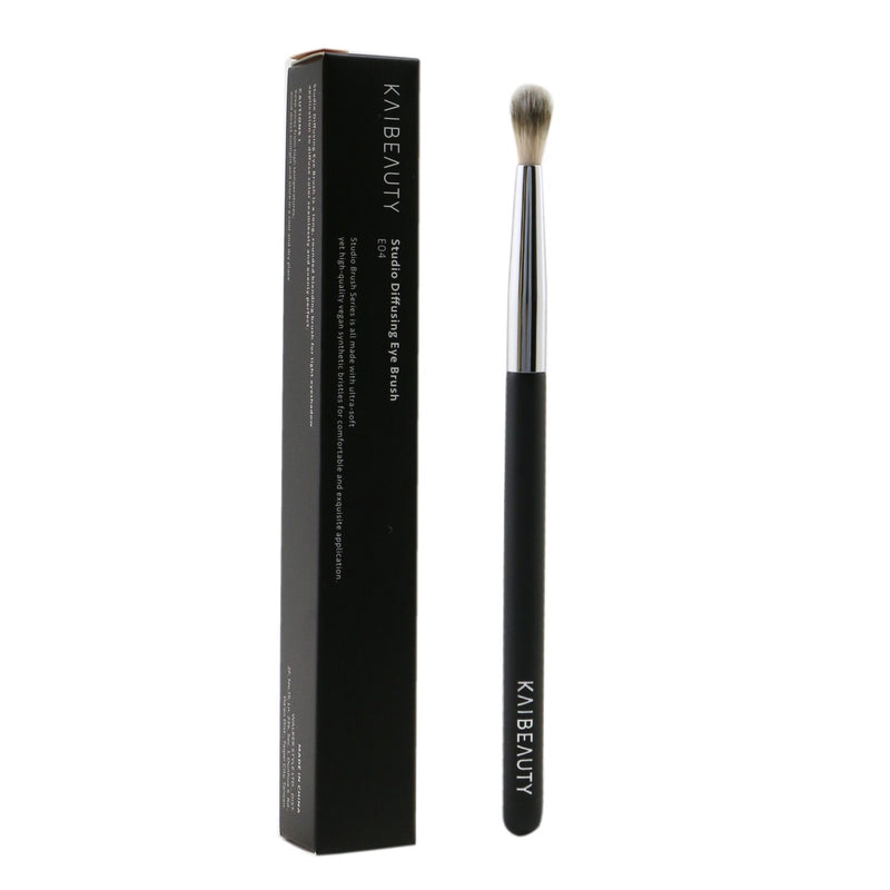 KAIBEAUTY Studio Diffusing Eye Brush (E04) 