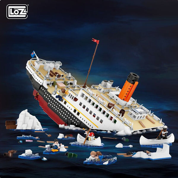 Loz LOZ Mini Blocks - Sinking Titanic  40 x 28 x 9.5cm