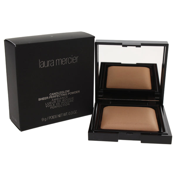 Laura Mercier Candleglow Sheer Perfecting Powder - # 3 Light To Medium by Laura Mercier for Women - 0.3 oz Powder